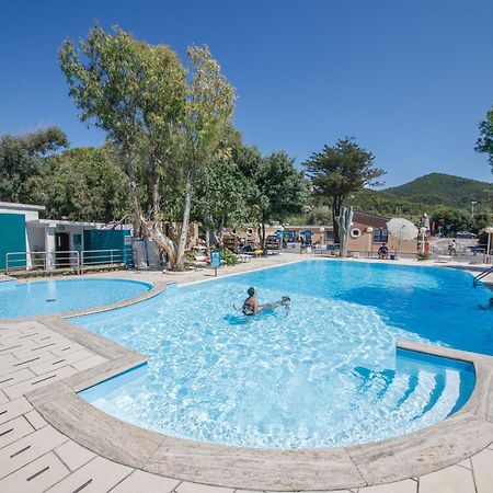 Villaggio Miramare Livorno Bagian luar foto