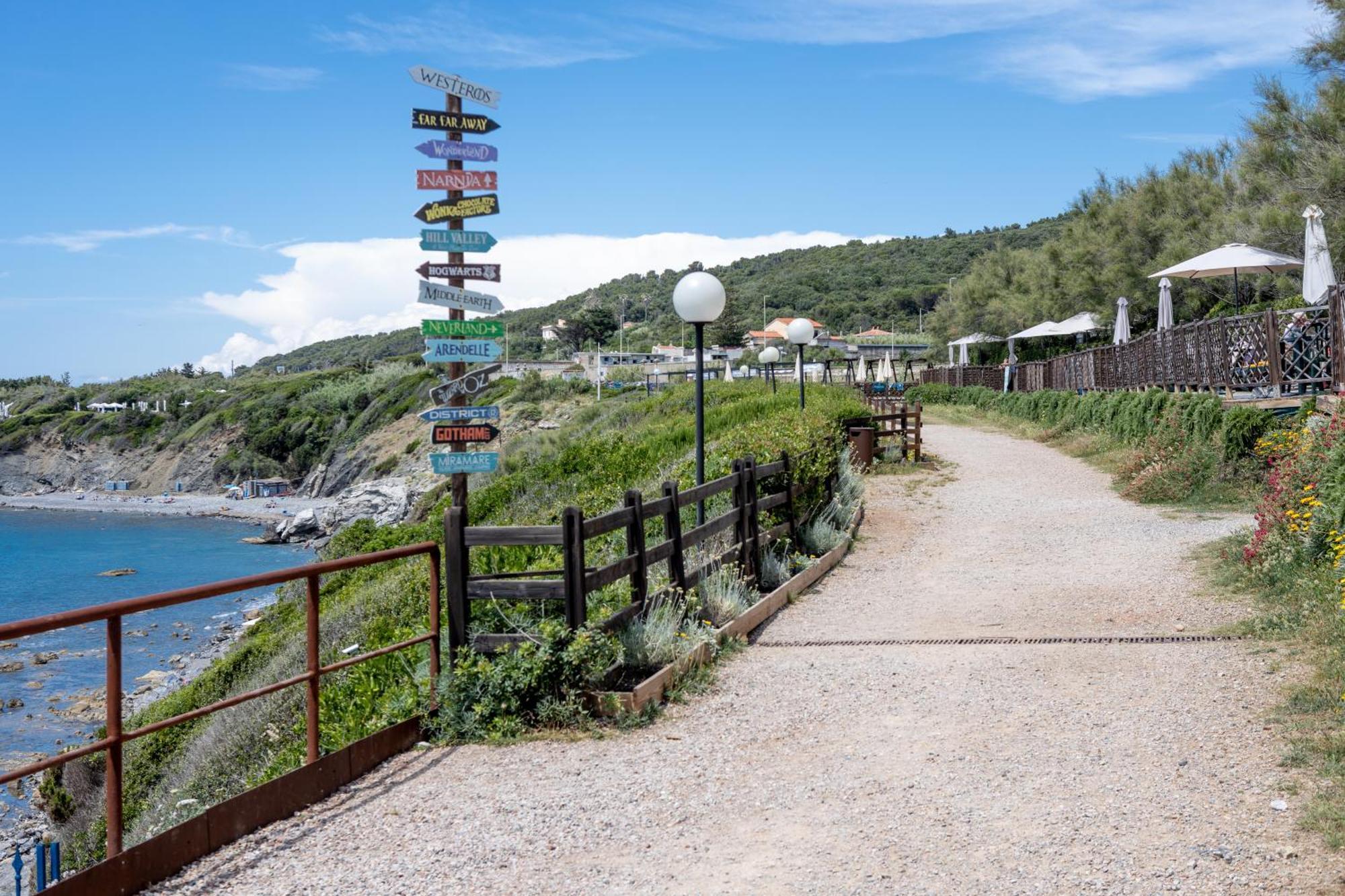 Villaggio Miramare Livorno Bagian luar foto
